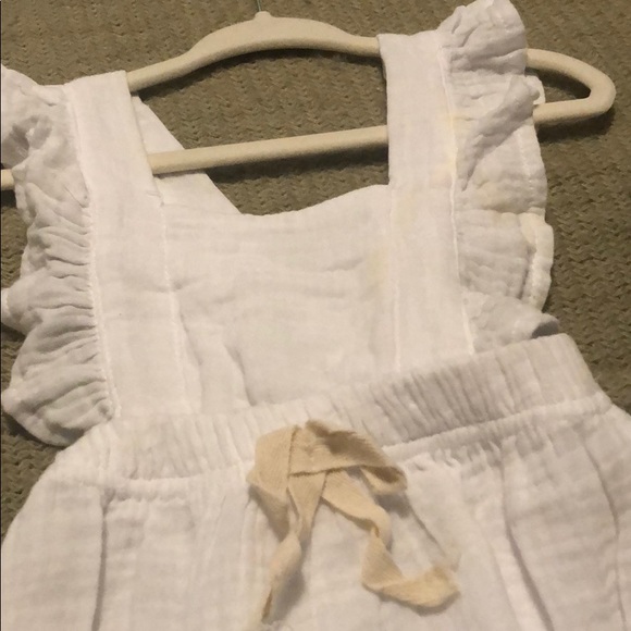 Onesie - Picture 2 of 4